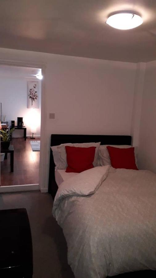 Cosy London Holiday Home 외부 사진